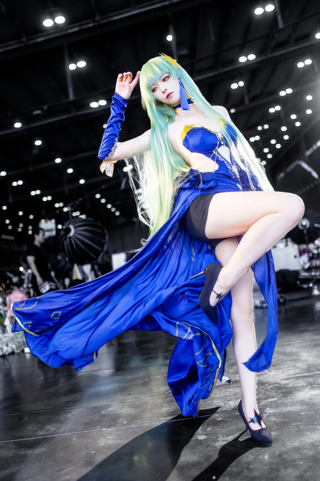 漫展场照, 二次元Cosplay, cccos, 叛逆的鲁鲁修, 宝蓝色长裙 - 第9张