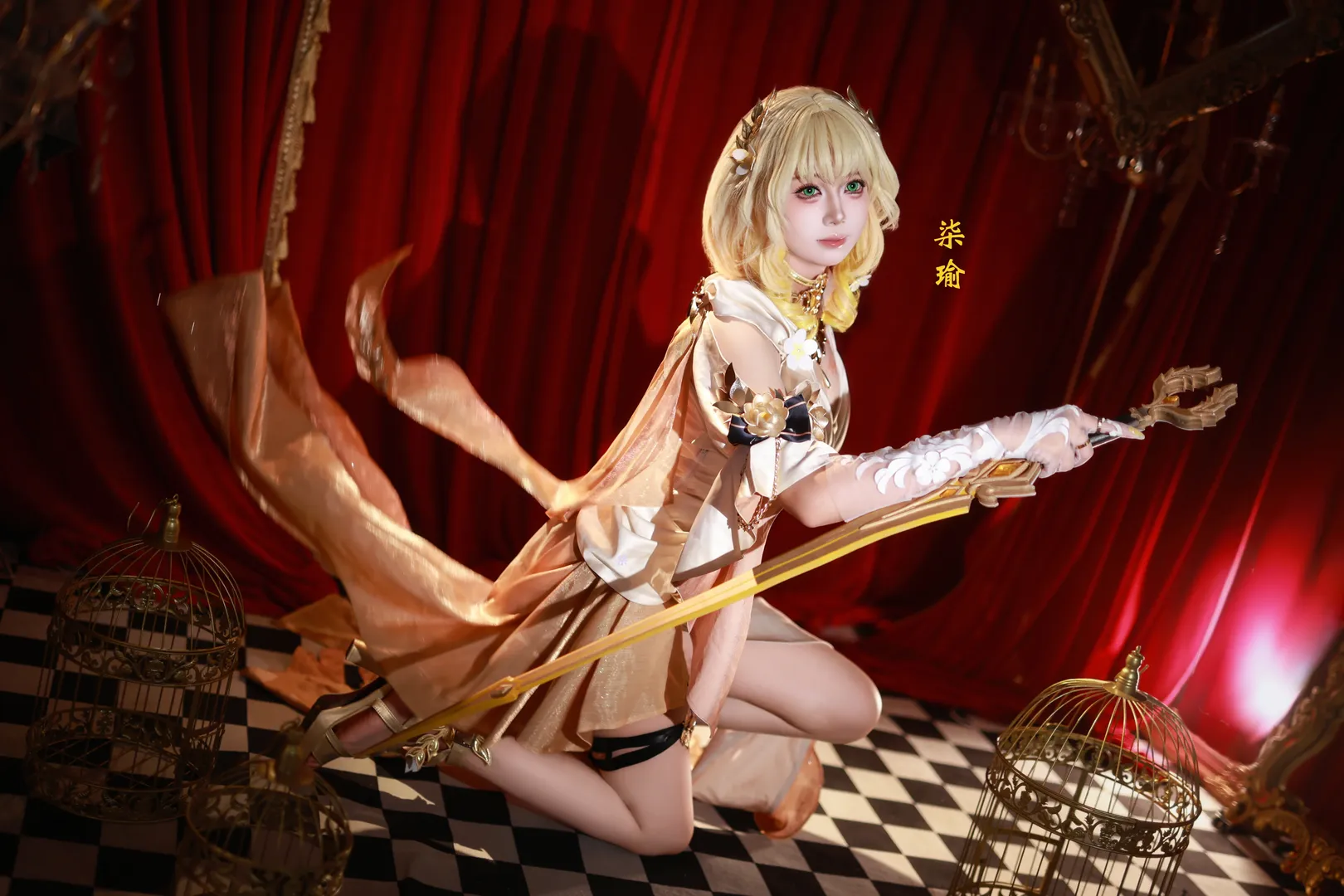 アグライア コスプレ, 崩壊：スターレイル, オンファロス, コスプレ撮影, 金の槍 - 7枚目