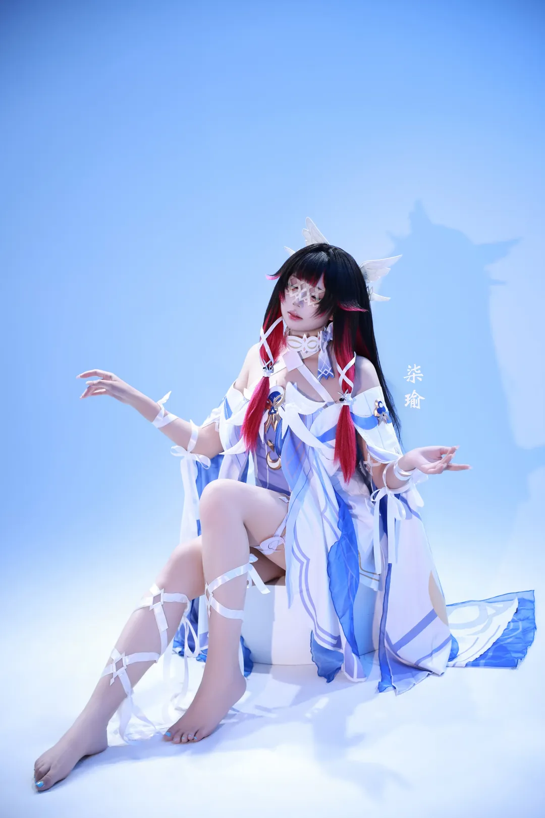 Genshin Impact, Song of the Empty Moon, Columbina Cosplay, Cosplay photoshoot, Genshin Impact Damselette - Image 3