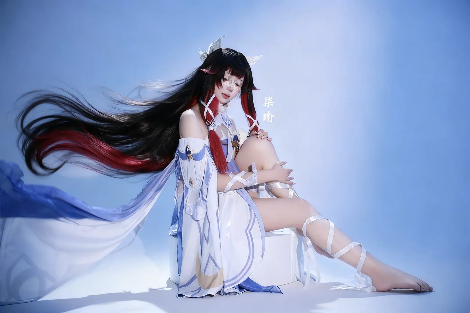 Genshin Impact, Song of the Empty Moon, Columbina Cosplay, Cosplay photoshoot, Genshin Impact Damselette - Image 5