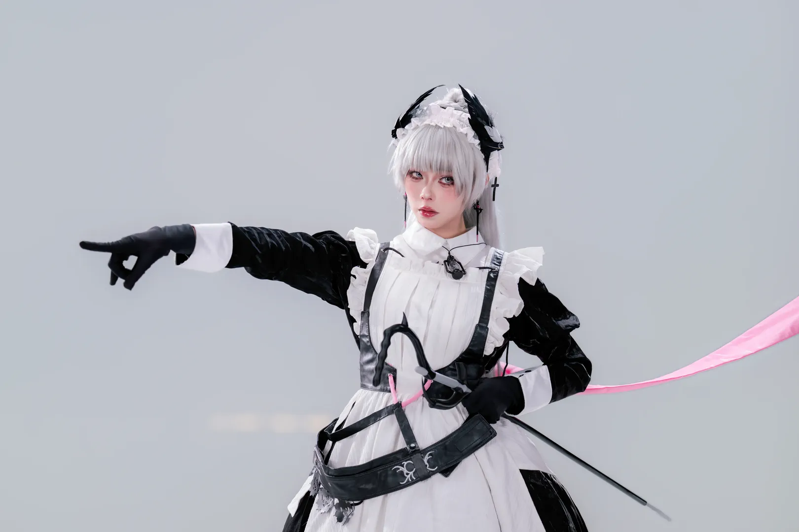 二次元撮影, アークナイツ, タクティカルメイド, アイリーニコスプレ, 白ホリ客写 - 8枚目