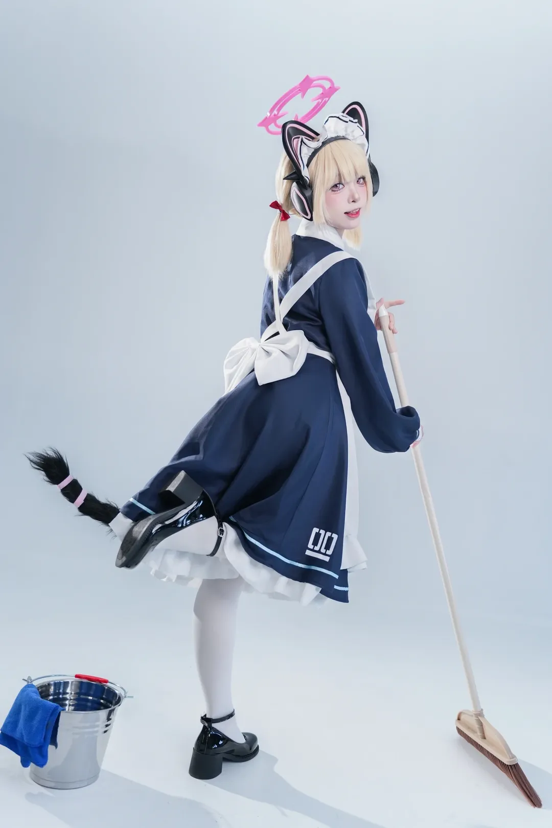 二次元撮影, ブルーアーカイブ, メイド服, 獣耳娘, 才羽モモイ コスプレ