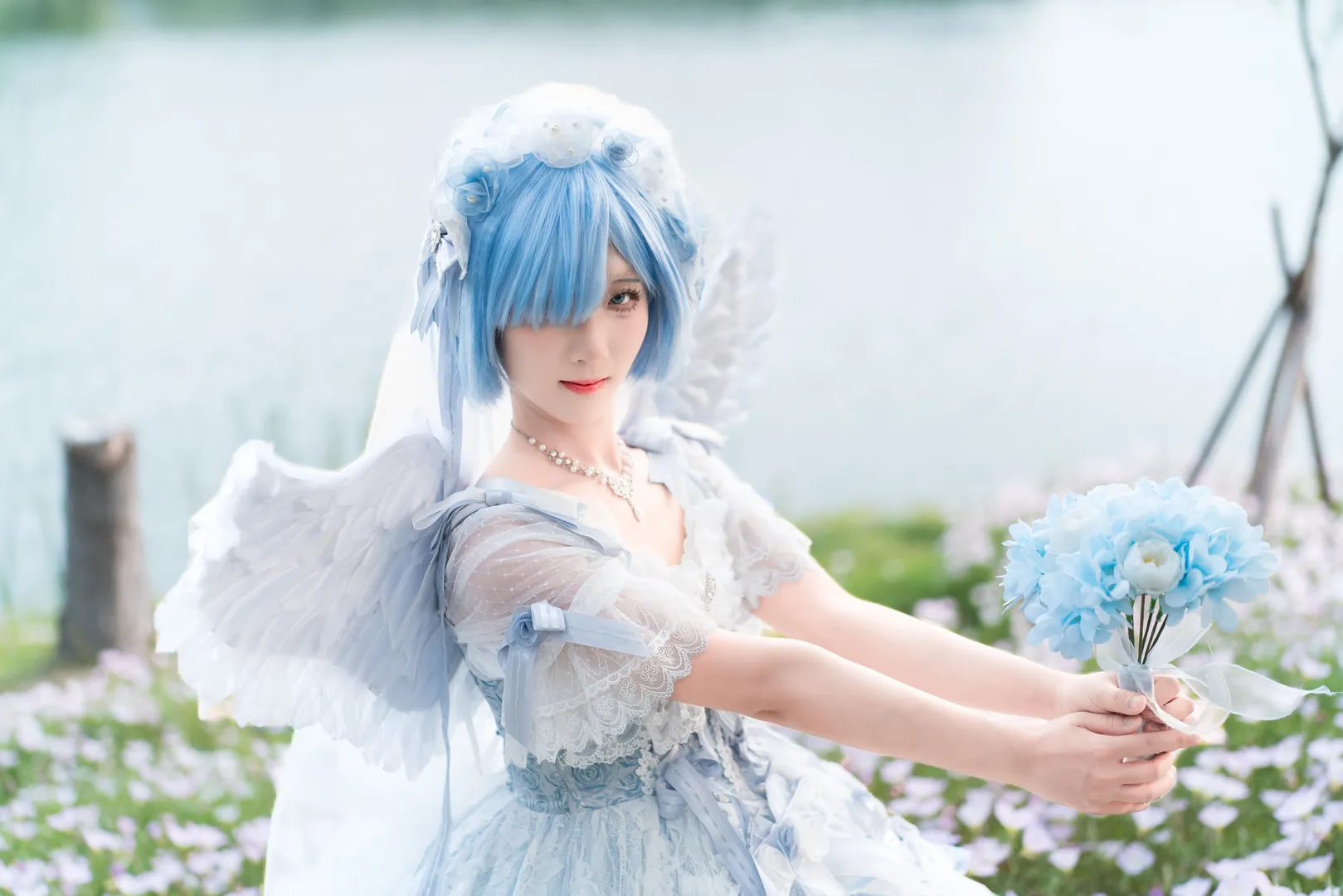 二次元コスプレ, レム コスプレ, Re:ゼロから始める異世界生活, ポーズ参考, 月見草畑の撮影 - 8枚目