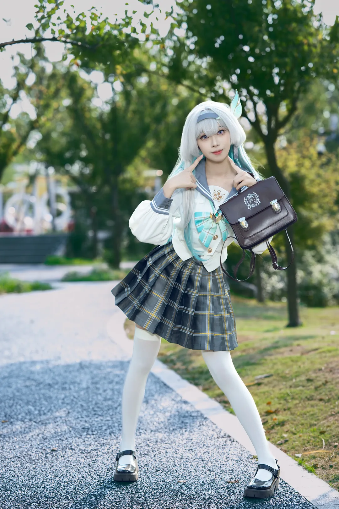 Anime girl, Honkai: Star Rail, Firefly cosplay, Cosplay photography, Outdoor portrait