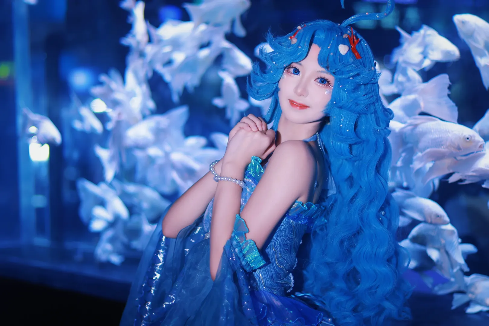 王者荣耀, 朵莉亚cos, cosplay摄影, 人鱼妆造, 水族馆拍大片 - 第2张
