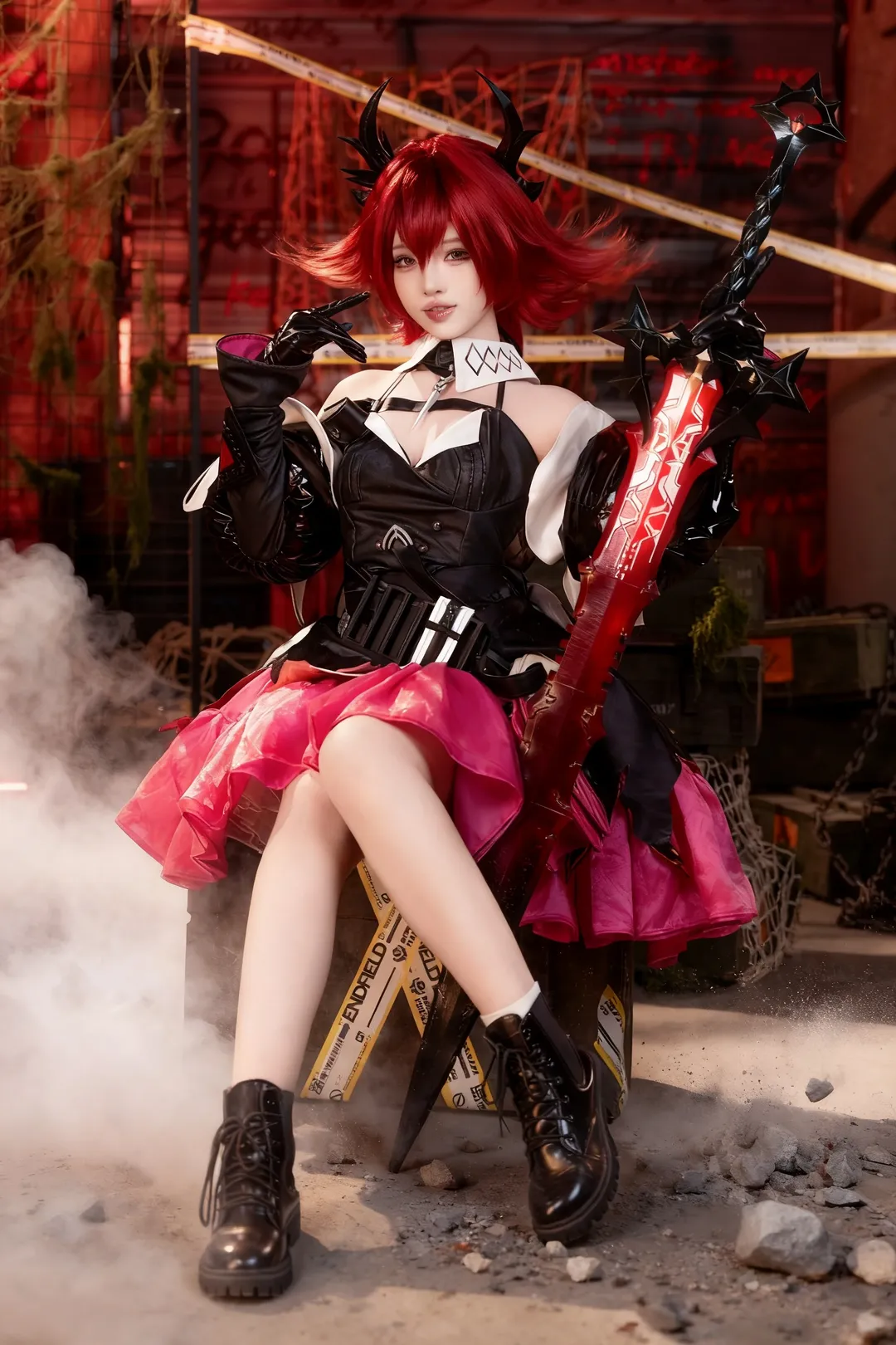 cosplay, 游戏角色还原, 明日方舟终末地, 莱万汀cos, 工业风正片 - 第1张