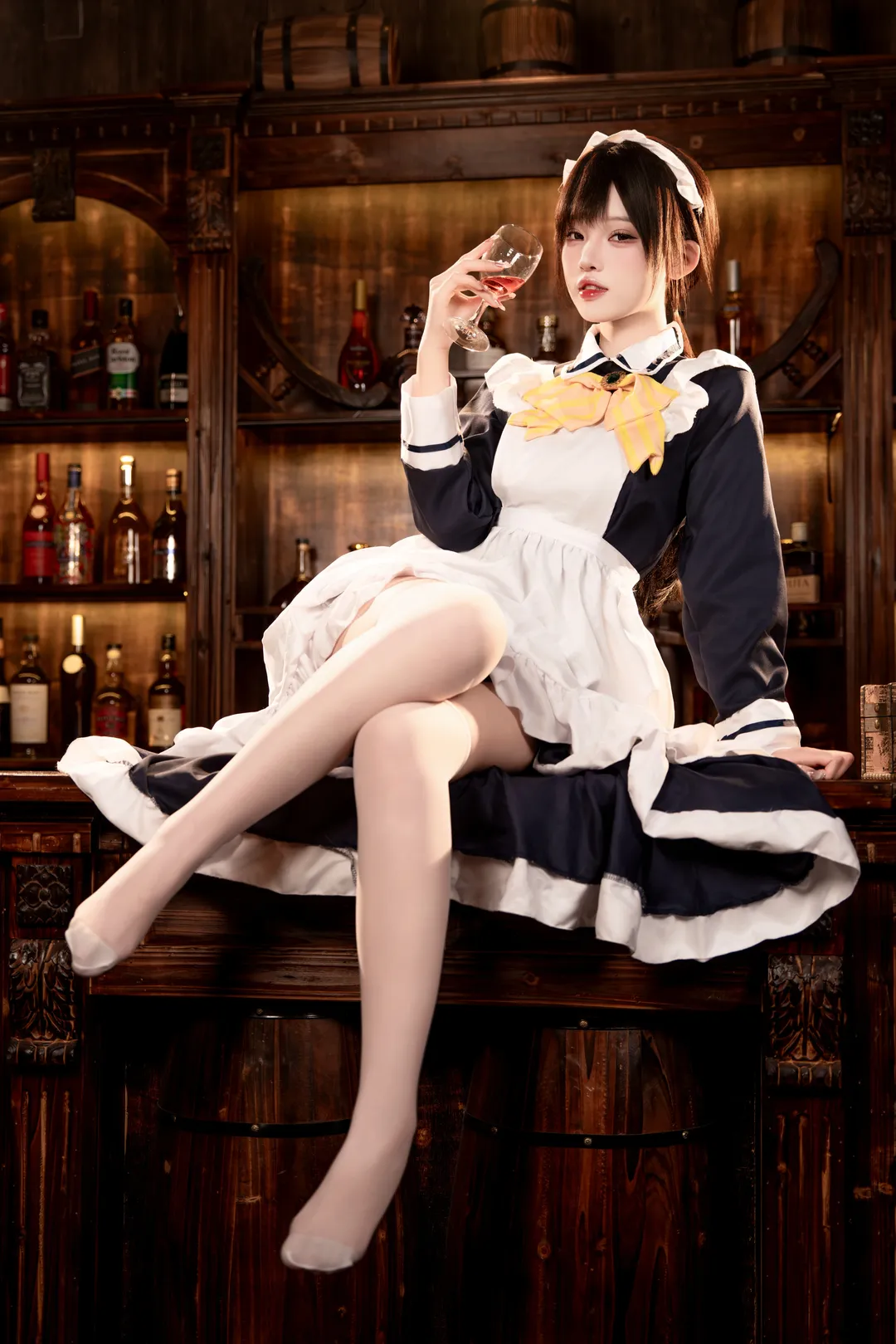 四季夏目cos, galgame, 白丝穿搭, 女仆装cos, 复古酒吧摄影 - 第3张