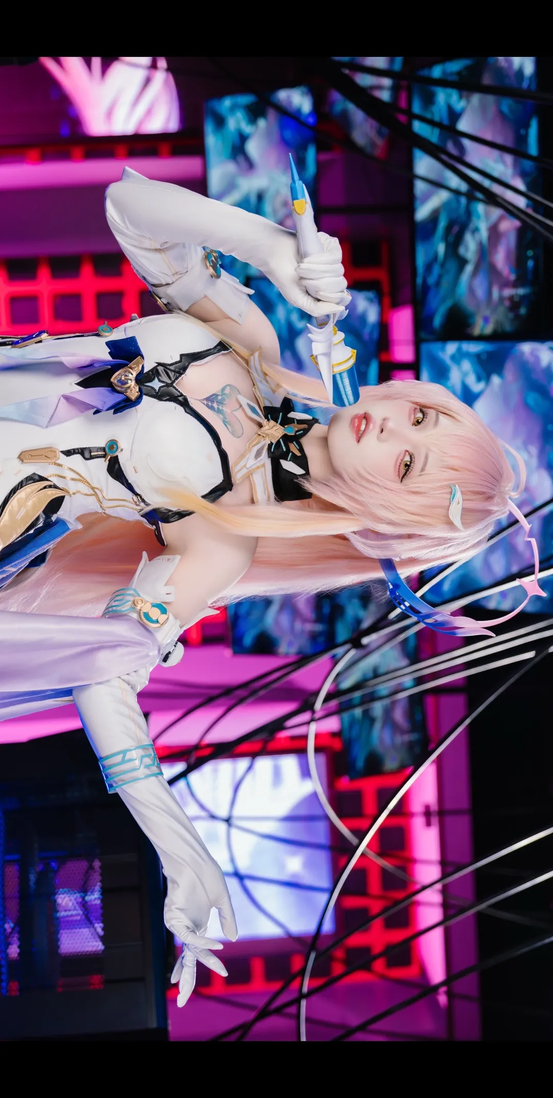 鸣潮, 爱弥斯cos, 二次元cosplay, 漫展摄影, 赛博朋克风格 - 第4张