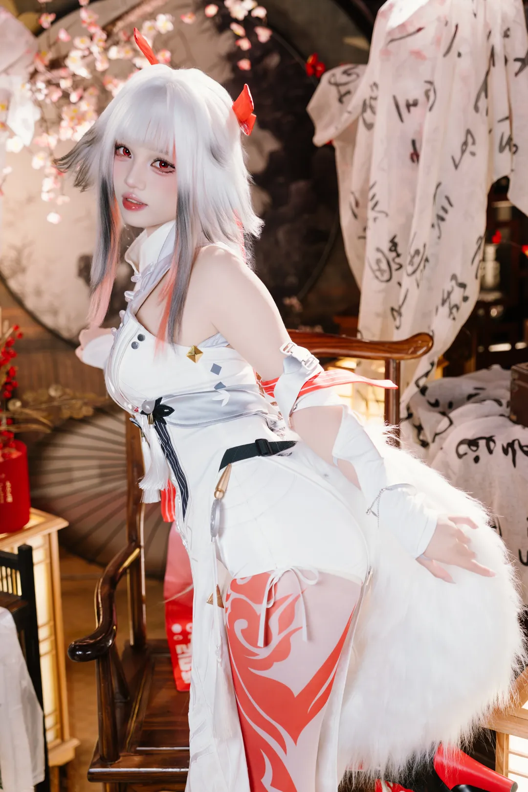 叶瞬光cos, 绝区零, 古风摄影, cosplay正片, 白毛 - 第4张