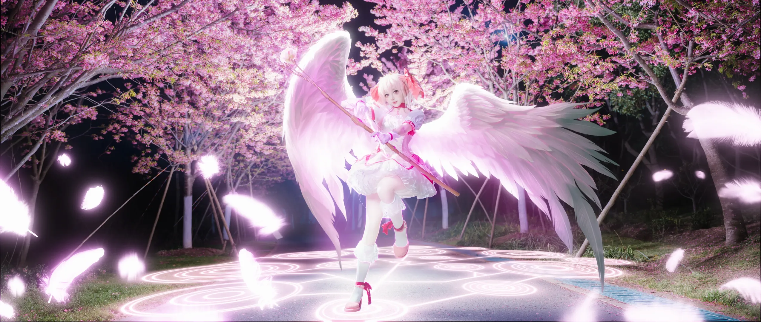 鹿目まどか コスプレ, 魔法少女まどか☆マギカ, 二次元コスプレ, 桜の撮影, 特殊効果写真 - 1枚目
