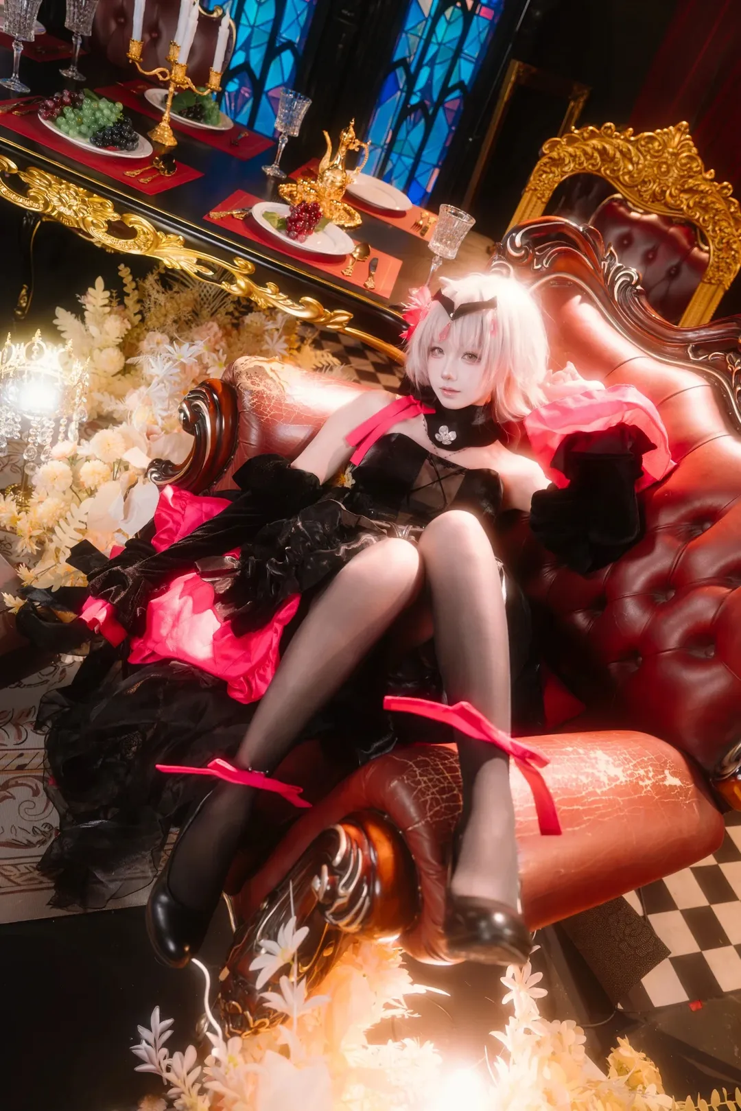 Anime-style photography, Cosplay photoshoot, Fate/Grand Order, Jeanne d'Arc (Alter) cosplay, Red and black color scheme