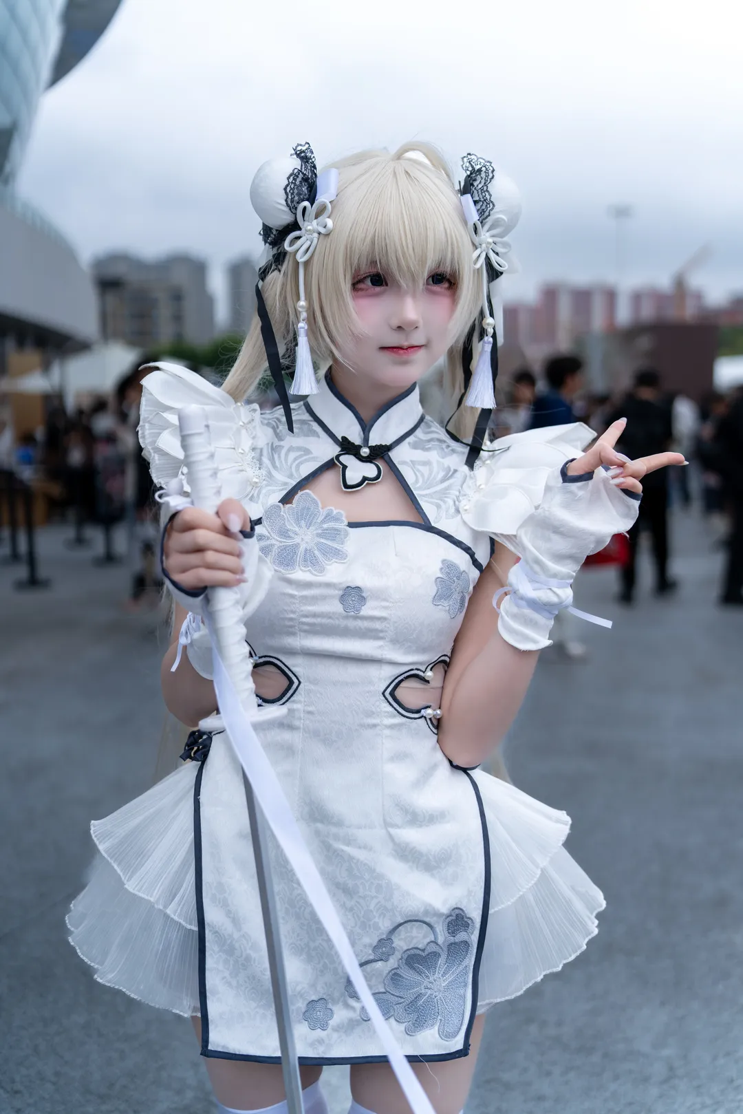漫展返图, 殷紫萍cos, 二次元妆造, 国风cosplay, 白旗袍 - 第3张