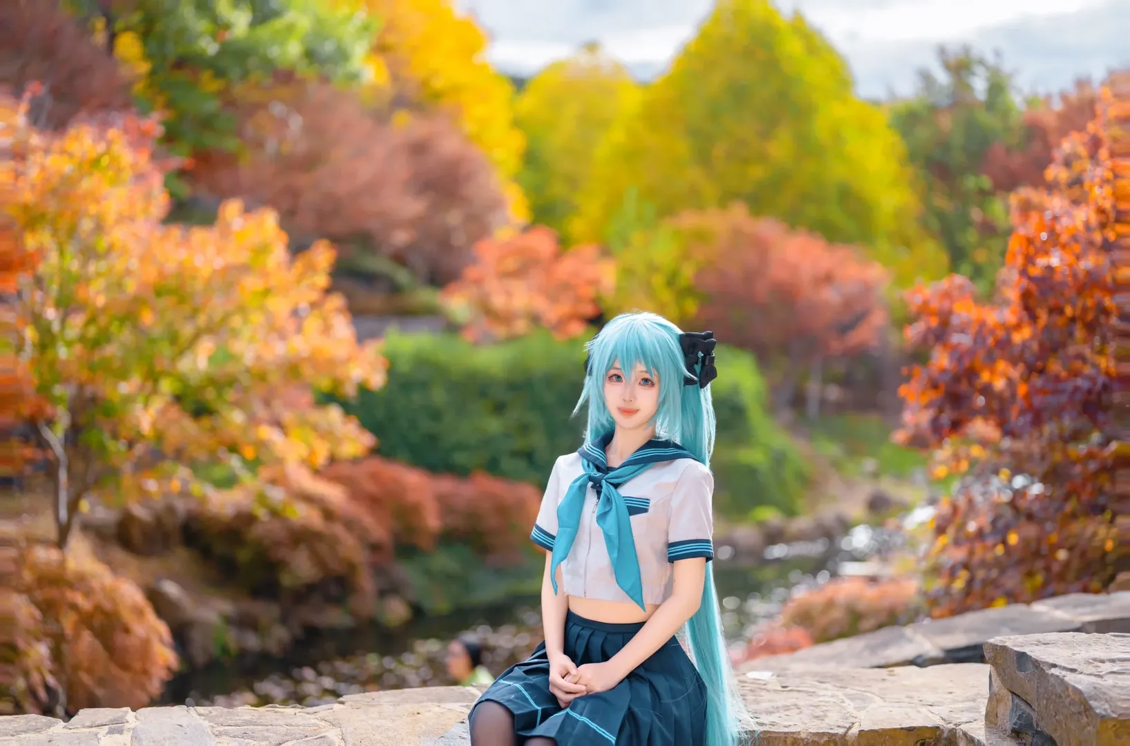 初音未来cos, 户外人像, Vocaloid, 悉尼cosplay, 秋日摄影 - 第2张