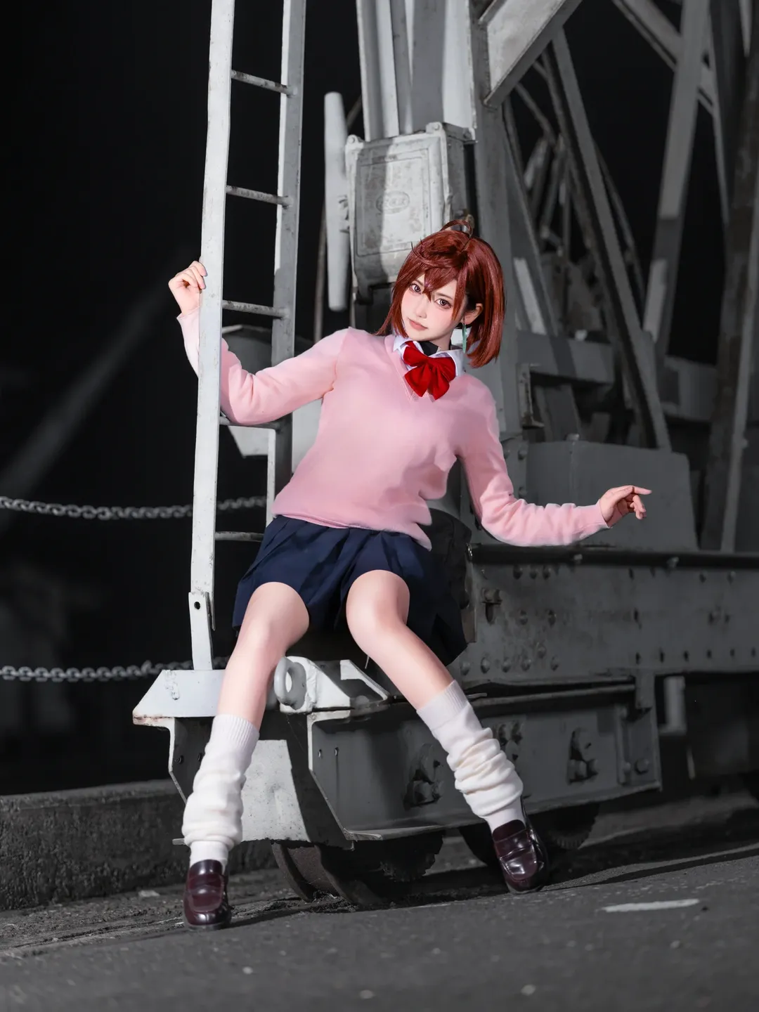 綾瀨桃cos, 膽大黨, 鸚鵡島攝影, 工業風cosplay, 粉色毛衣搭配 - 第3張