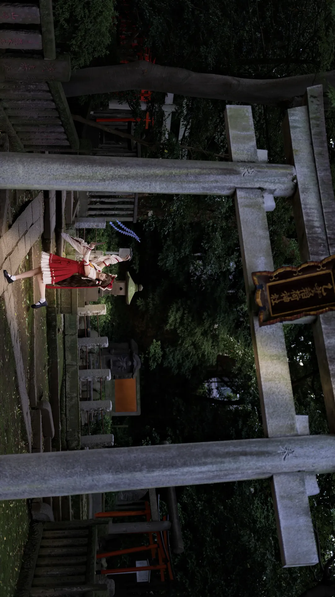 博麗霊夢コスプレ, 東方Project, 東京コスプレ, 根津神社, 一枚絵の絶景