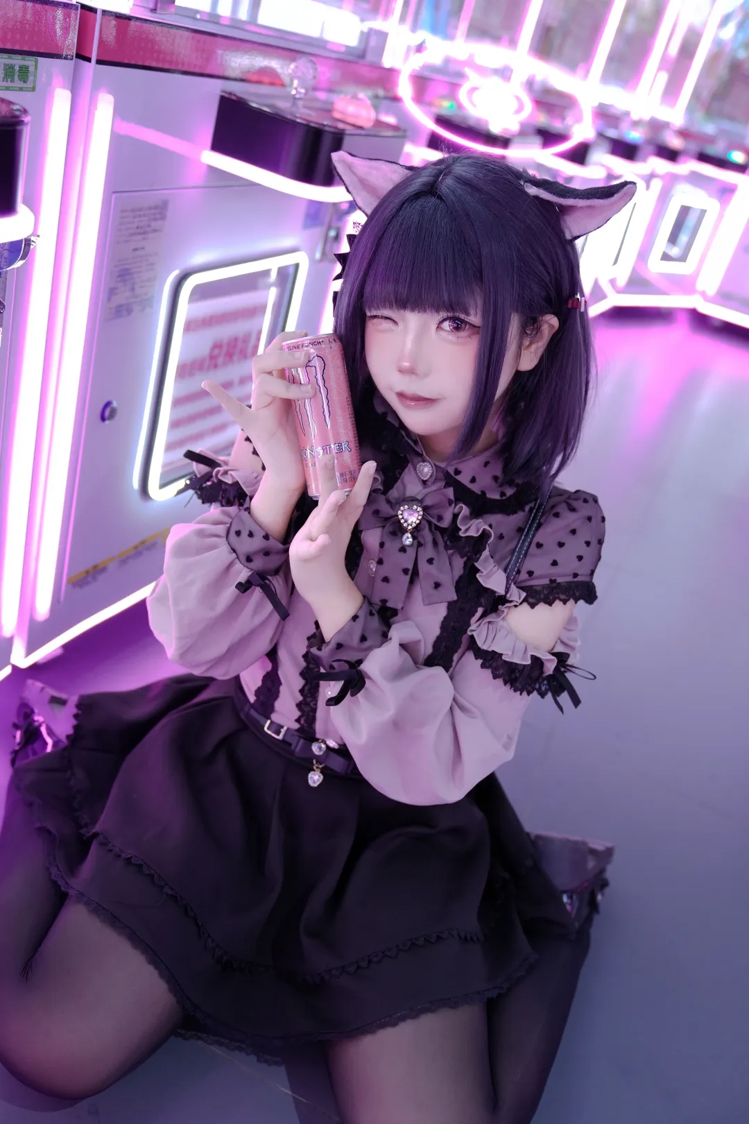 cosplay, 蔚蓝档案, 杏山和纱cos, 地雷系穿搭, 街机厅摄影 - 第2张