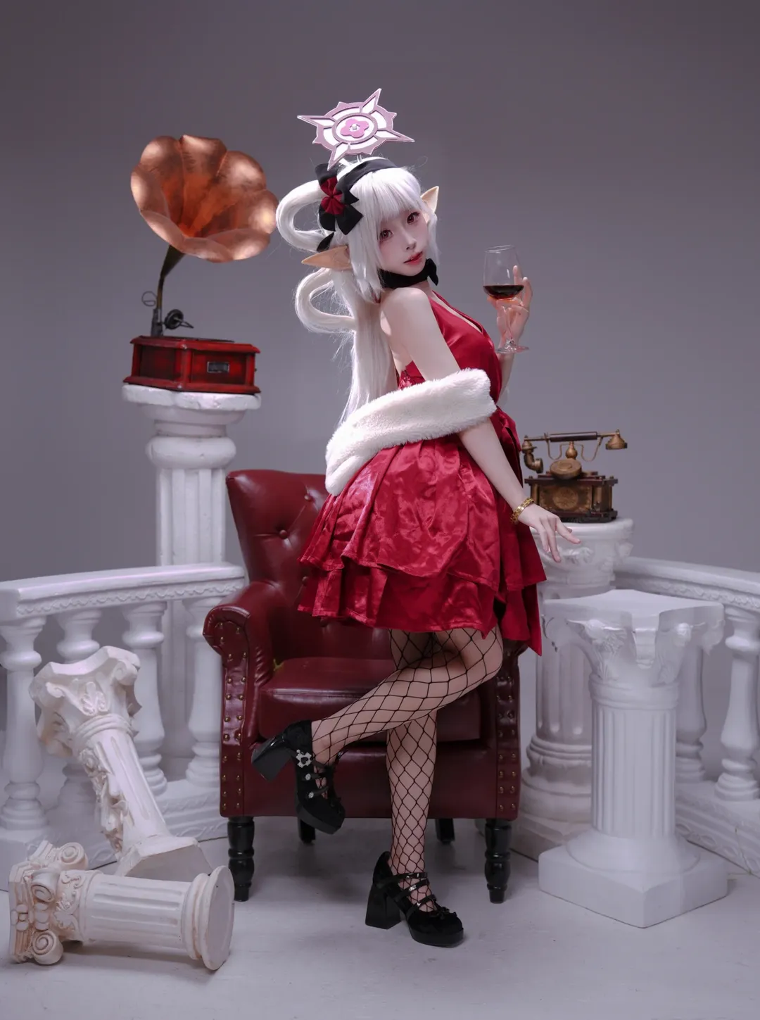 Anime-style photography, Blue Archive, Asagi Mutsuki Cosplay, Formal wear cosplay, Elf ears in shot - Image 2