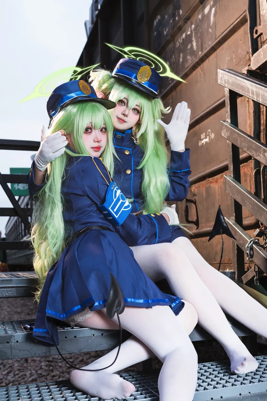 ブルーアーカイブ, コスプレ撮影, 橘ヒカリ・橘ノゾミコスプレ, 白タイツ制服, ハイランド双子 - 3枚目