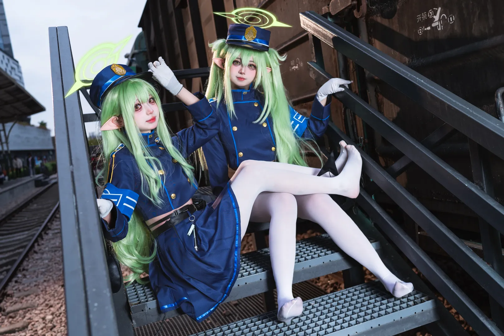 ブルーアーカイブ, コスプレ撮影, 橘ヒカリ・橘ノゾミコスプレ, 白タイツ制服, ハイランド双子 - 6枚目