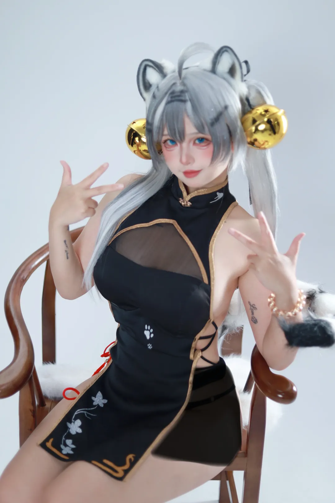 二次元コスプレ, 白虎娘 コスプレ, 獣耳娘, スタジオ撮影, 黒いチャイナドレス - 3枚目