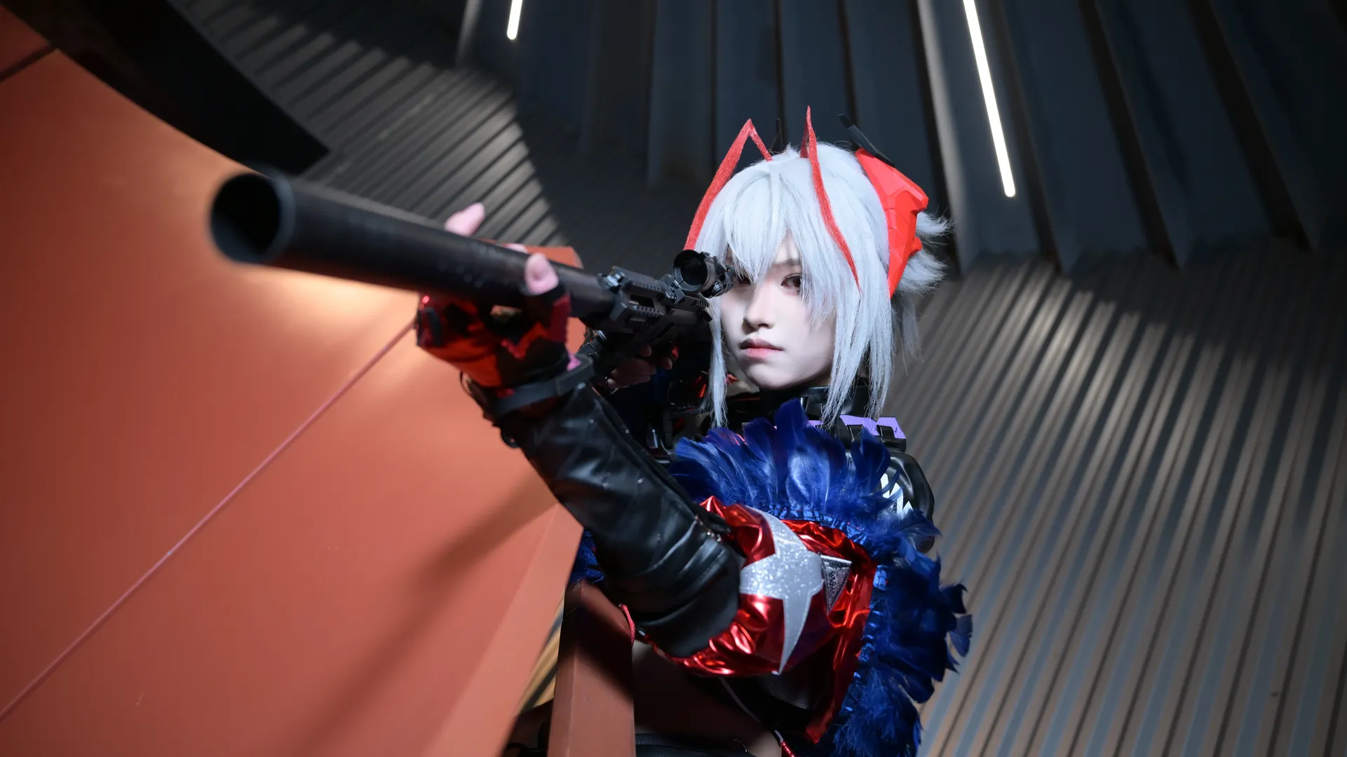 cosplay摄影, 银发红瞳, 麦小雯cos, 三角洲, 战术装备cos - 第5张