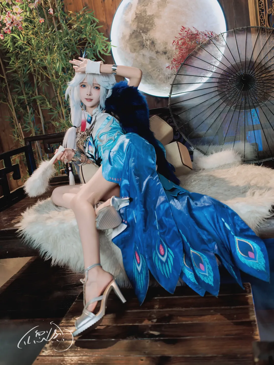 Honkai: Star Rail, Yao Guang cosplay, Silver-white hair, traditional style, Xianzhou character, High-slit skirt - Image 2