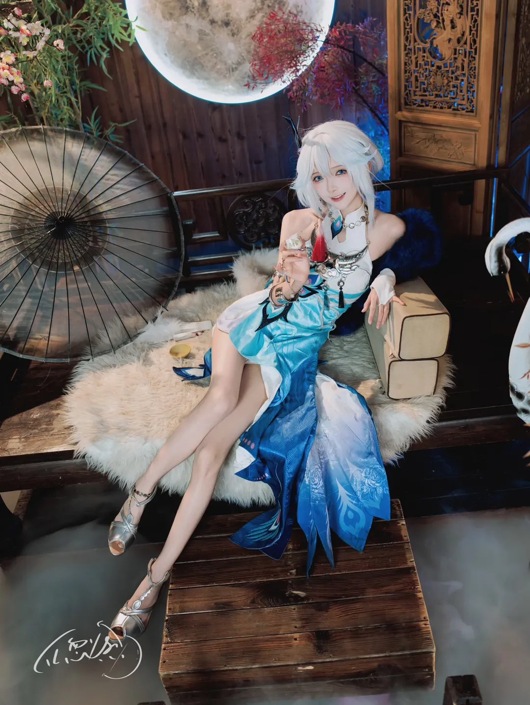 Honkai: Star Rail, Yao Guang cosplay, Silver-white hair, traditional style, Xianzhou character, High-slit skirt - Image 3