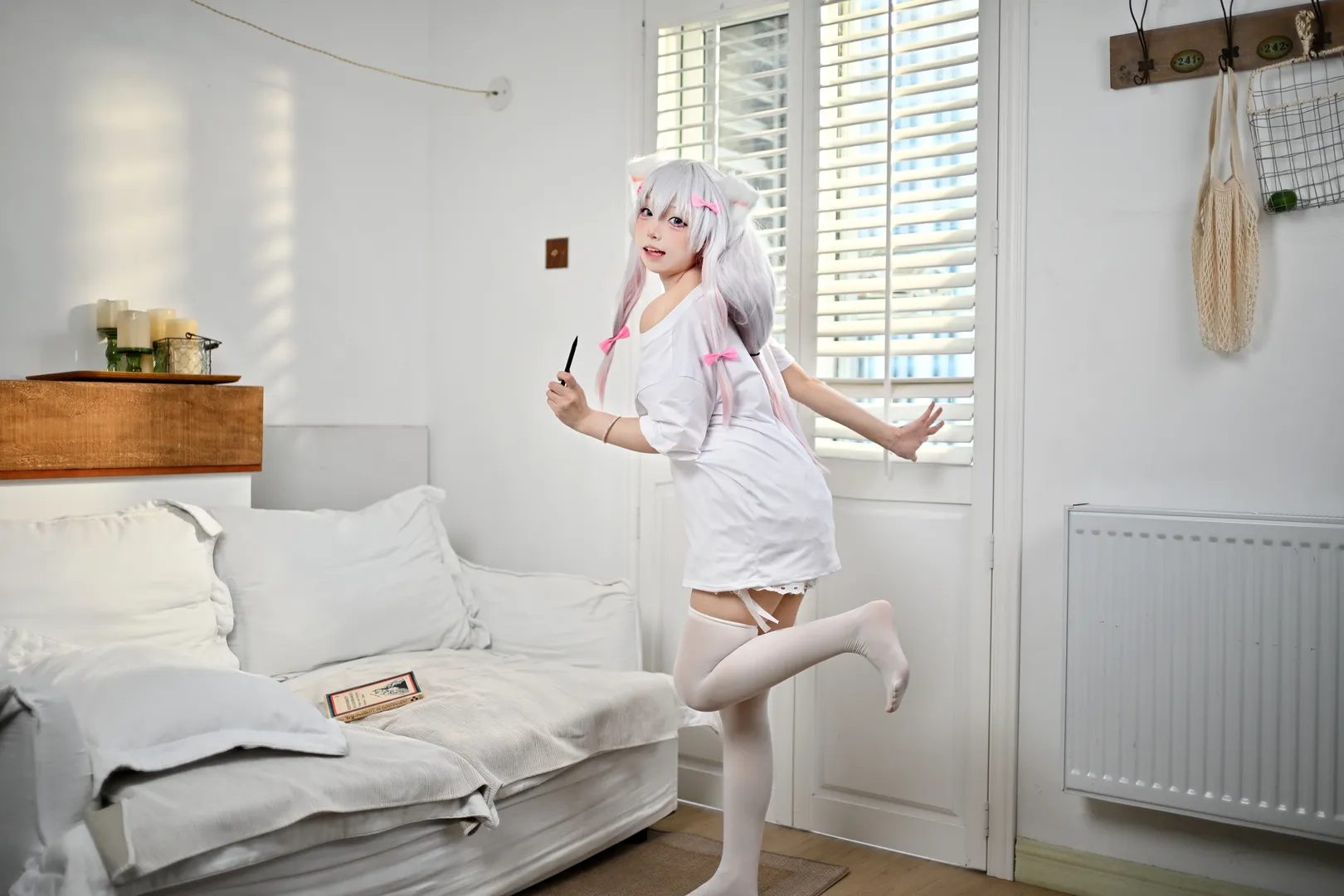広州モデル, エロマンガ先生, 和泉紗霧 コスプレ, コスプレ撮影, 部屋着コス - 1枚目