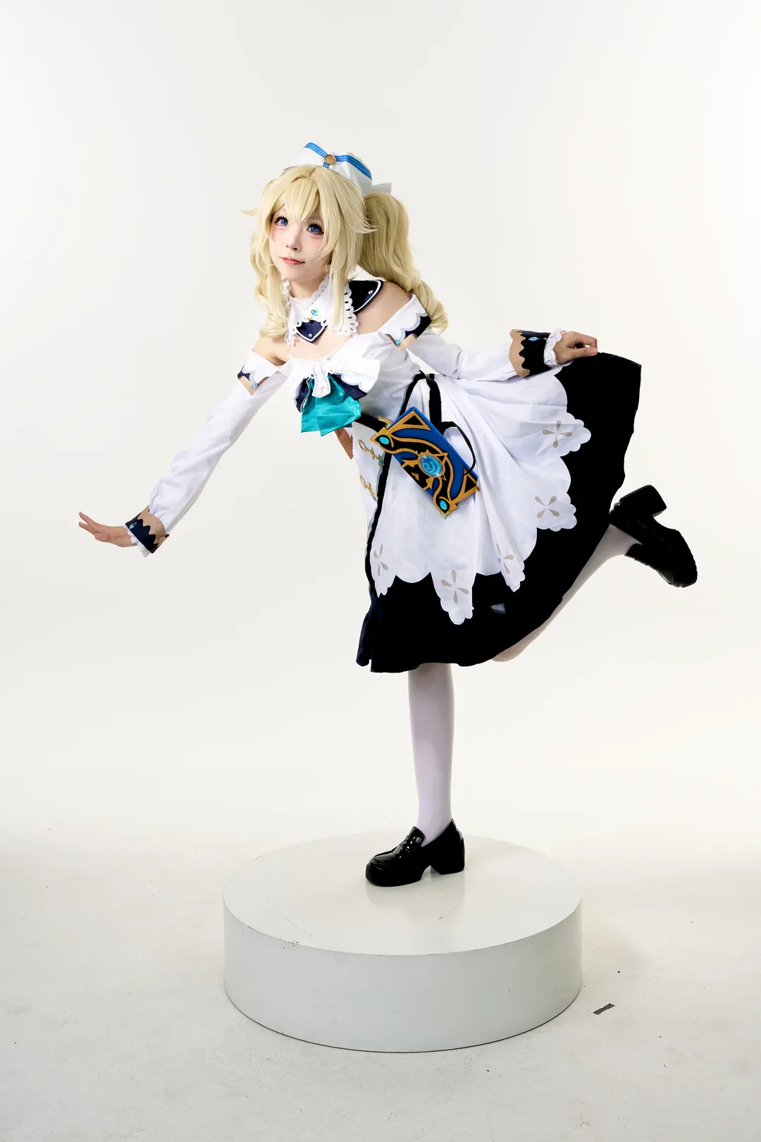 原神, 芭芭拉cos, 广州模特, 白丝, cosplay摄影