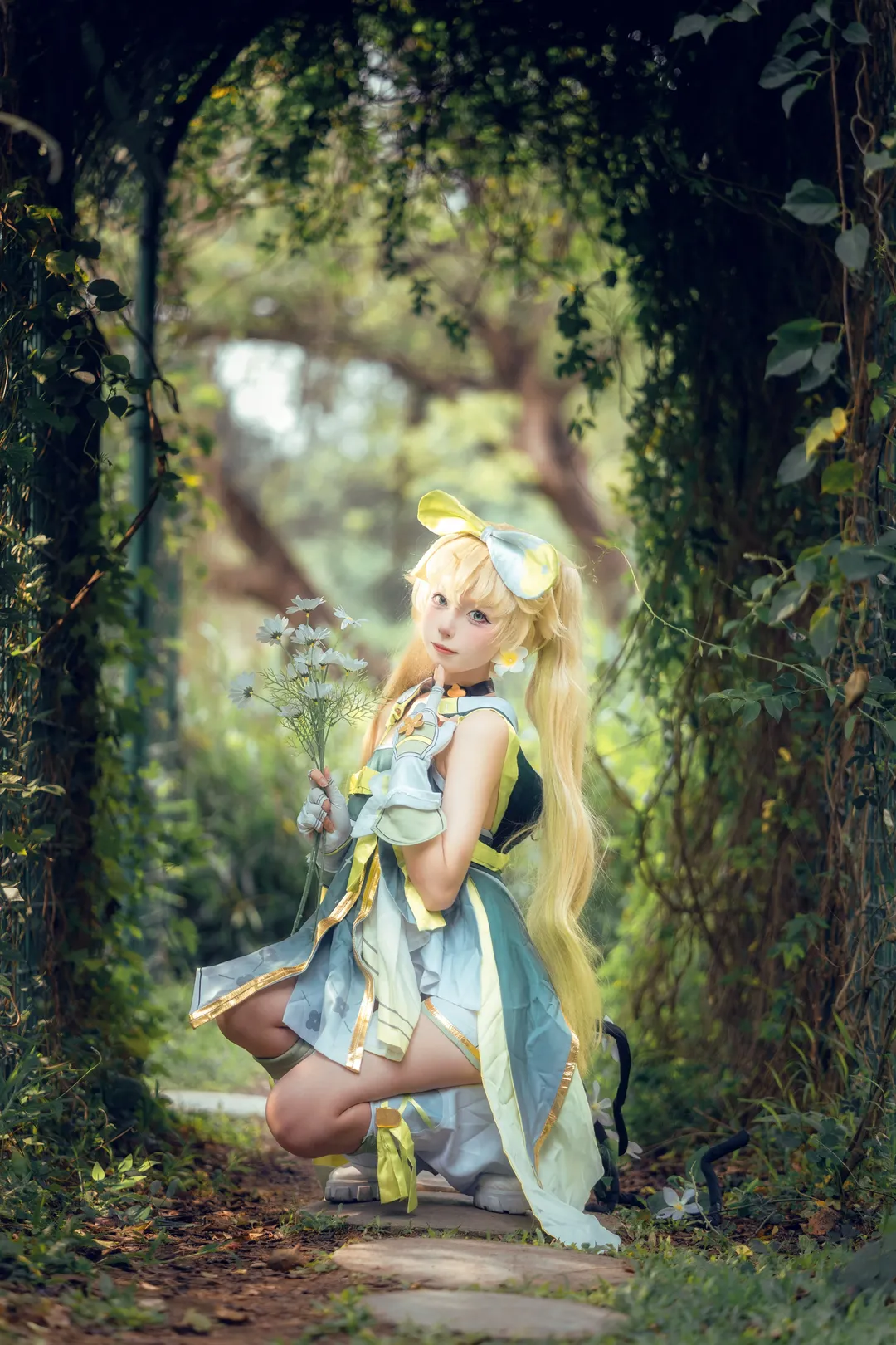 鳴潮, アウトドア撮影, ヴェリーナ コスプレ, コスプレ撮影, 広州植物園での撮影 - 2枚目