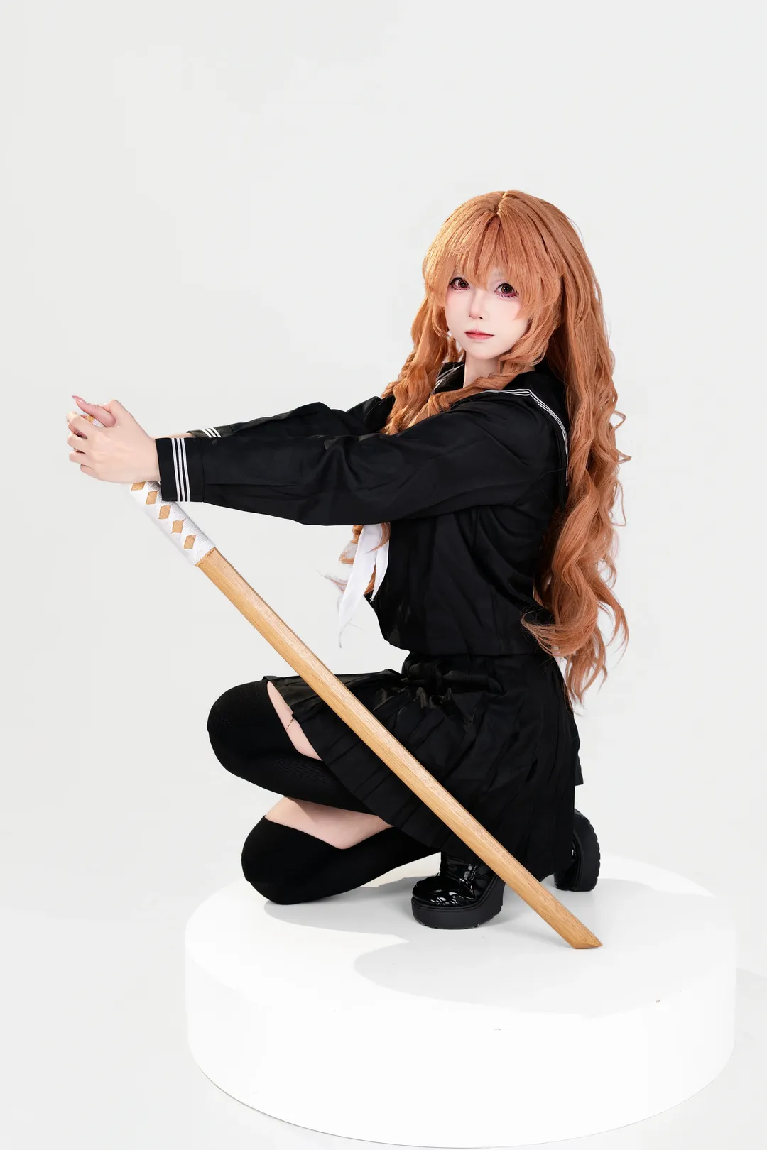 白棚拍摄, 逢坂大河cos, 龙与虎, jk制服, cosplay摄影 - 第2张