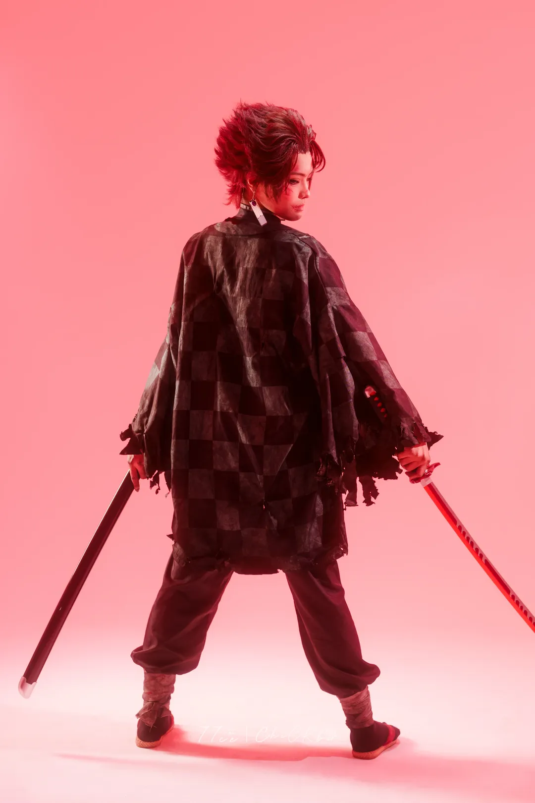 白棚拍摄, 鬼灭之刃, 炭治郎cos, 战损妆容, 日漫cosplay - 第3张