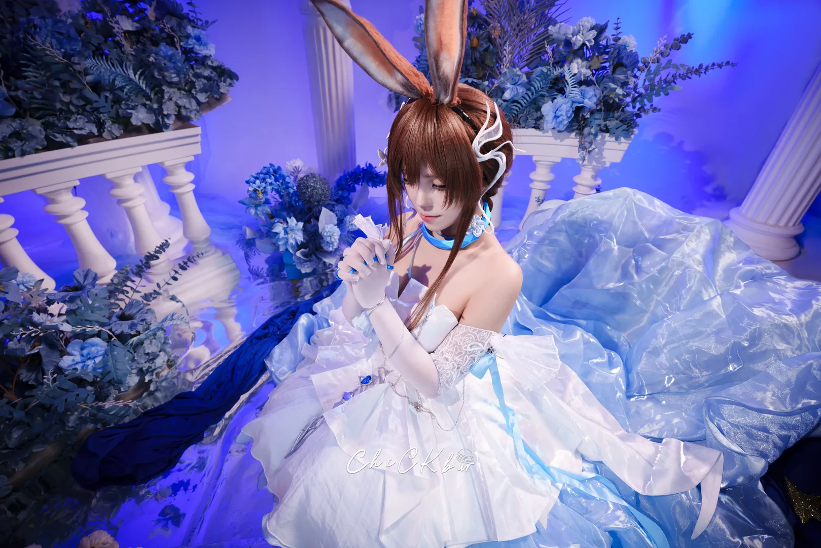 cosplay, 明日方舟, 音律联觉, 阿米娅cos, 蓝白礼服 - 第3张