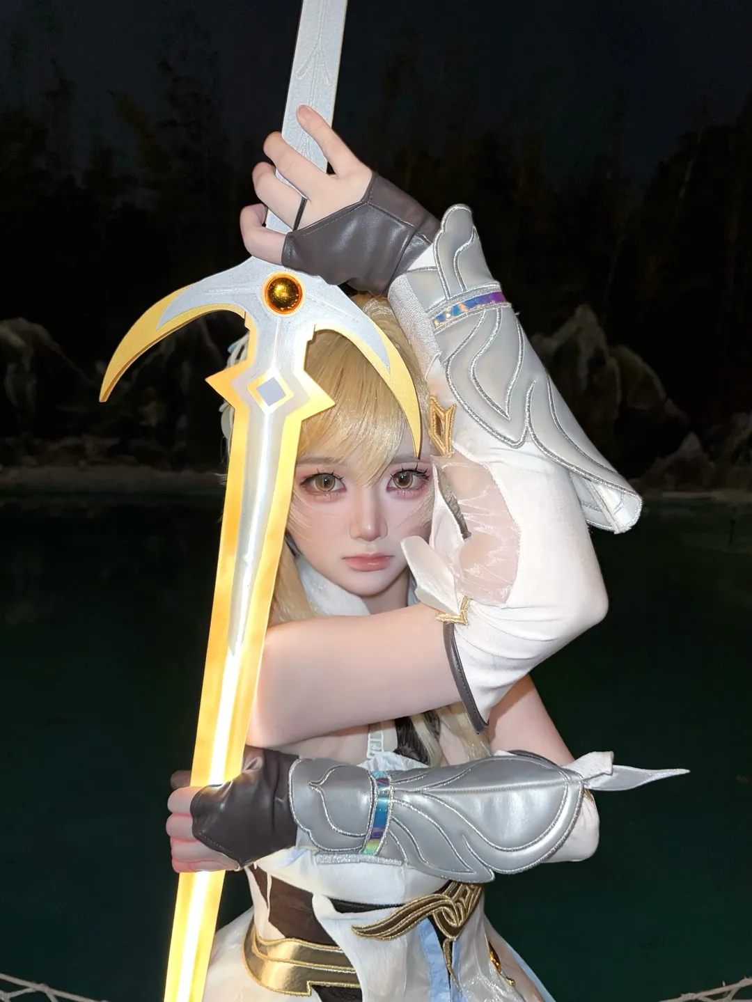 原神, 蛍 コスプレ, コスプレ撮影, 光る小道具, 夜景ロケ - 1枚目