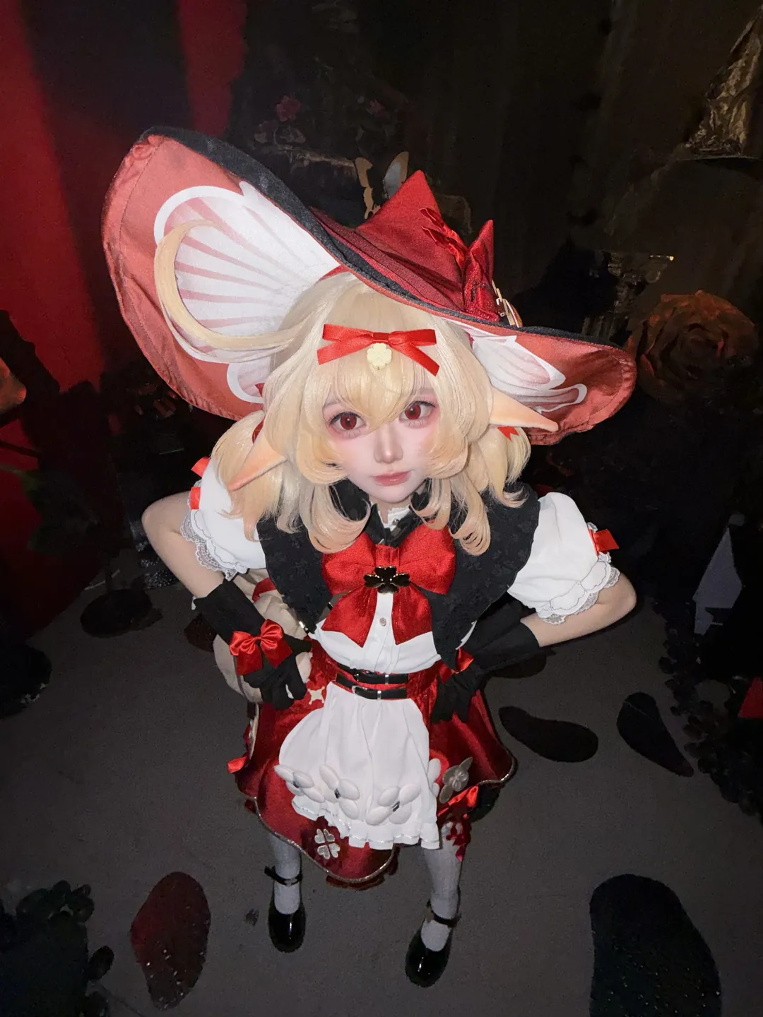 原神, 可莉cos, 原神cos, 精灵耳, 红黑女巫装