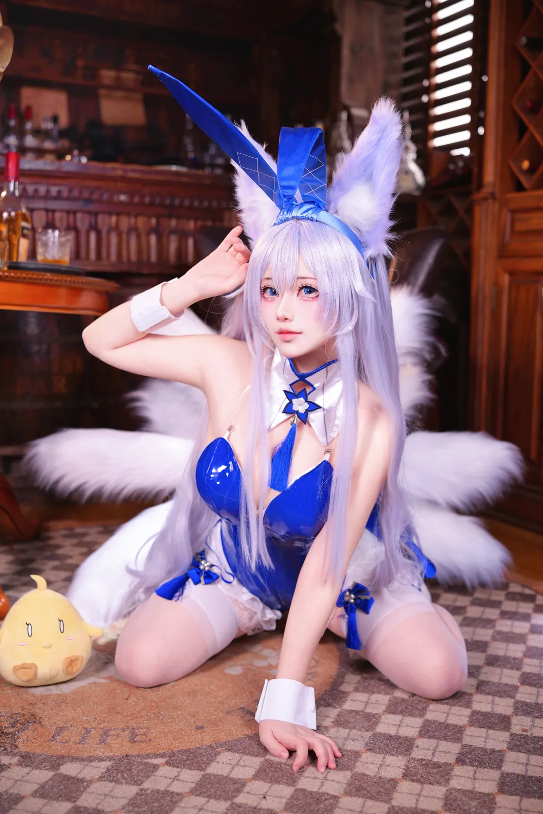二次元摄影, 碧蓝航线, cosplay正片, 信浓cos, 复古吧台写真 - 第2张