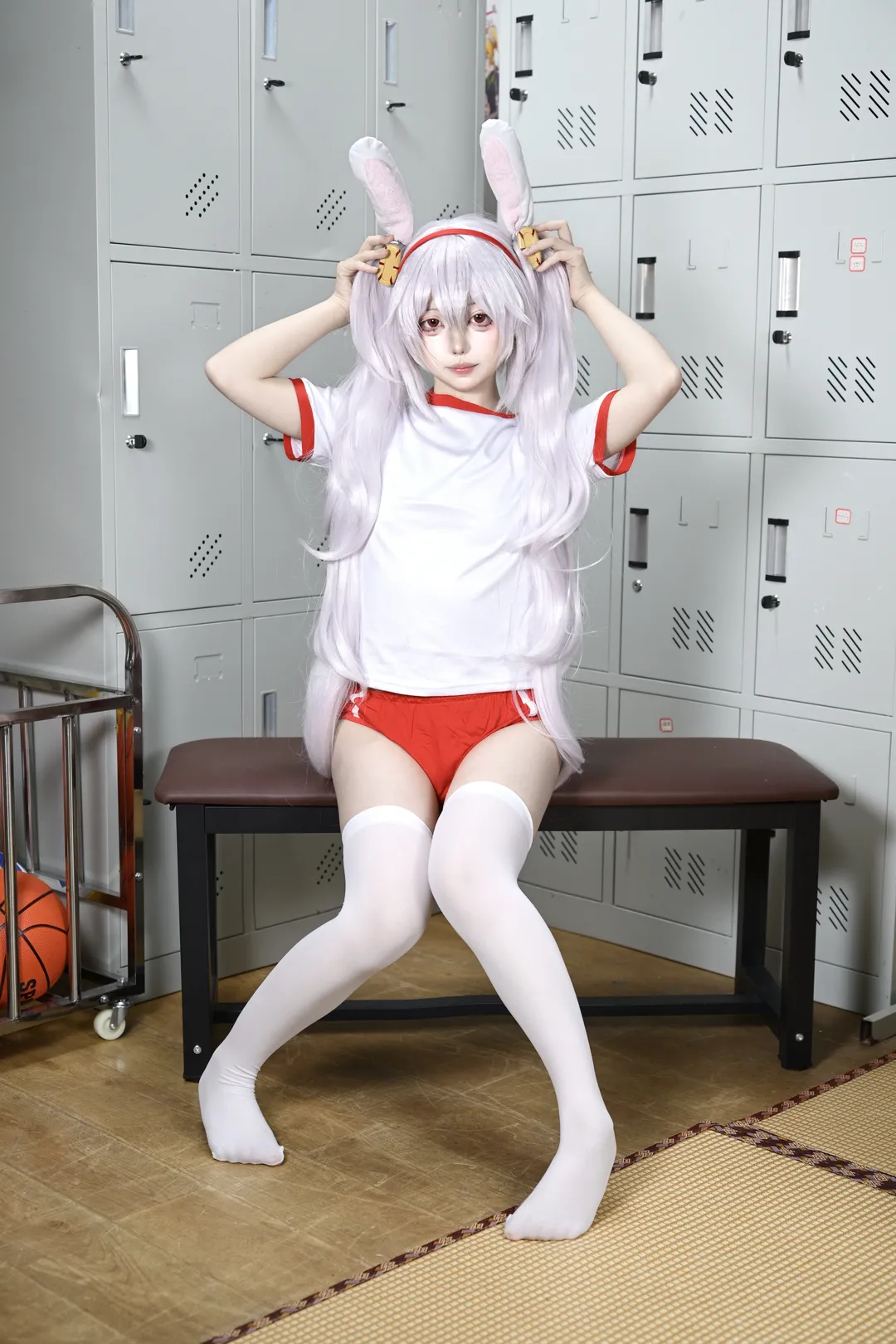 碧蓝航线, 拉菲cos, cosplay正片, 体操服, 白丝兔耳 - 第7张
