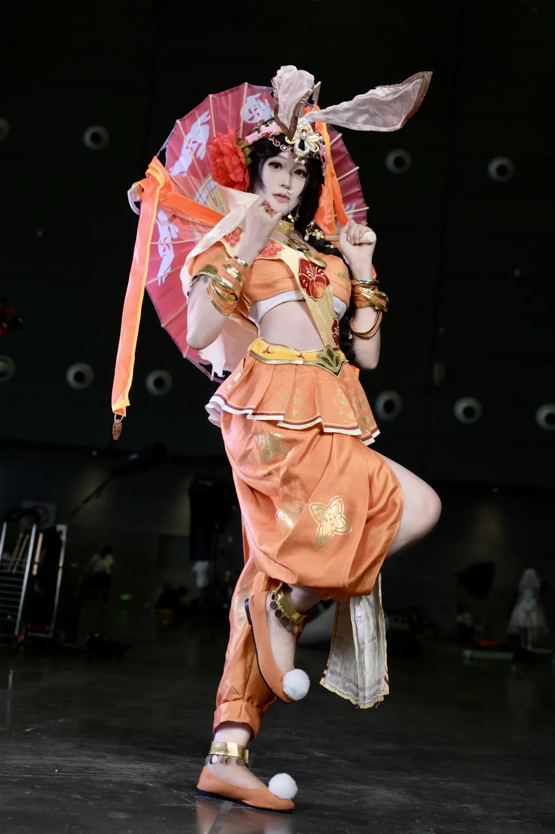Convention photos, Honor of Kings, Gongsun Li Cosplay, Cosplay convention photos, Jade Rabbit Princess - Image 1