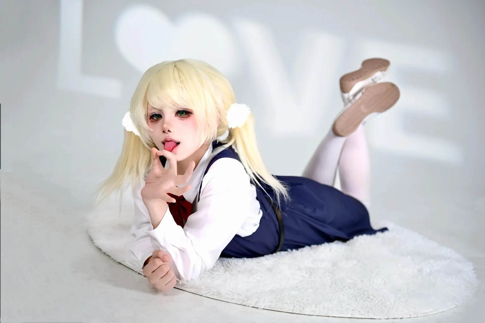 二次元摄影, 校园风, 时雨羽衣cos, 白棚摄影, 双马尾造型