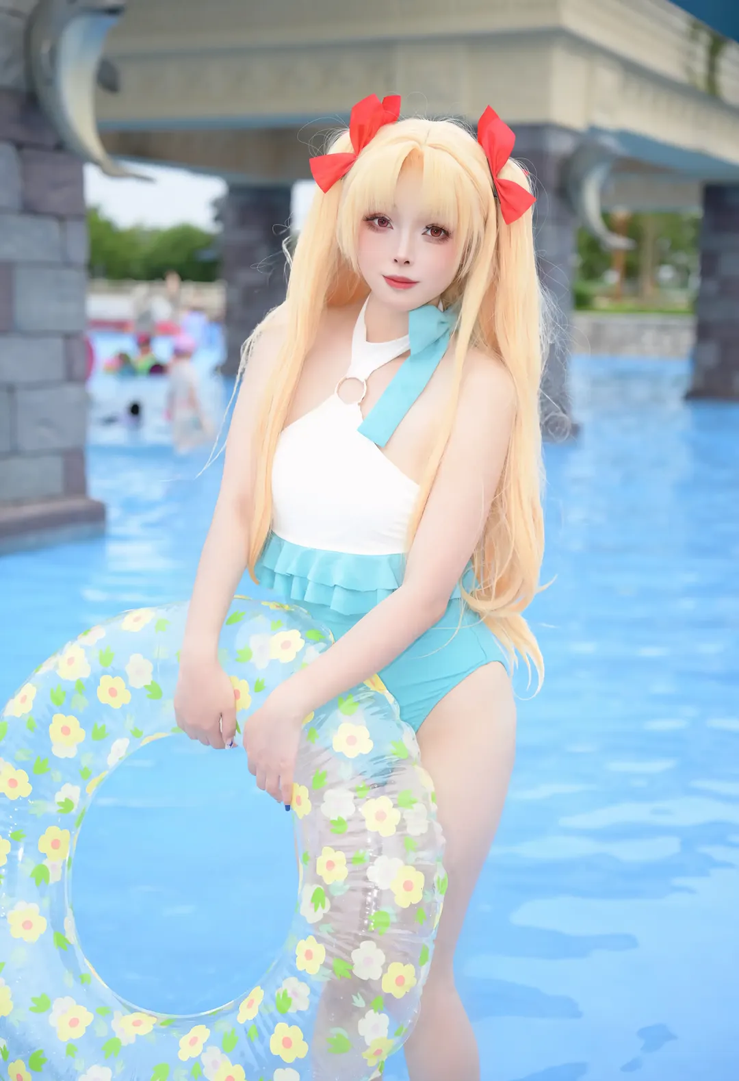 FGO, 泳池写真, 艾蕾cos, 二次元cos日常, 水上乐园拍照