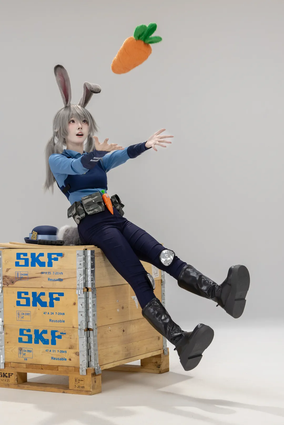 cosplay摄影, 白棚写真, 朱迪cos, 疯狂动物城, 兔子警官 - 第2张