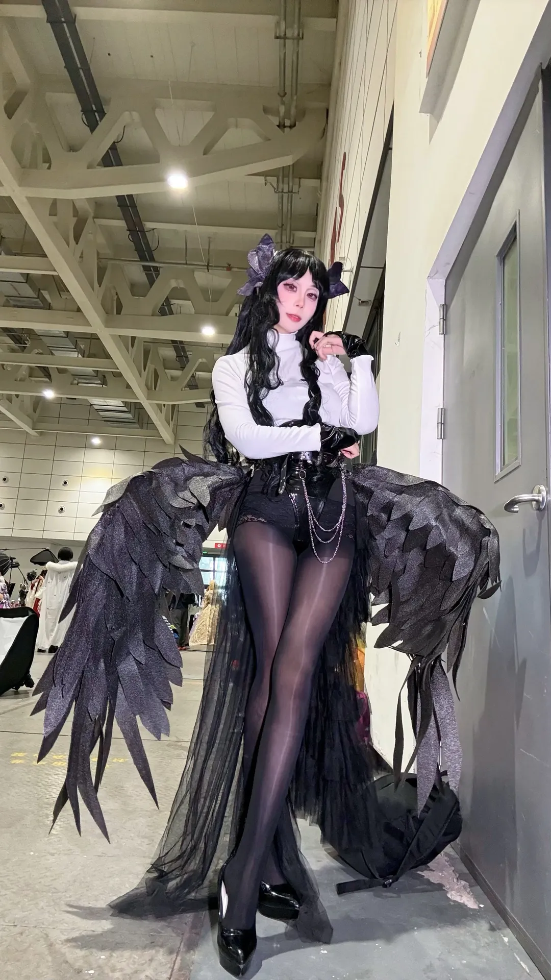 漫展返图, 二次元cosplay, 暗黑风格, 棕色尘埃, 卢克雷齐亚cos - 第1张