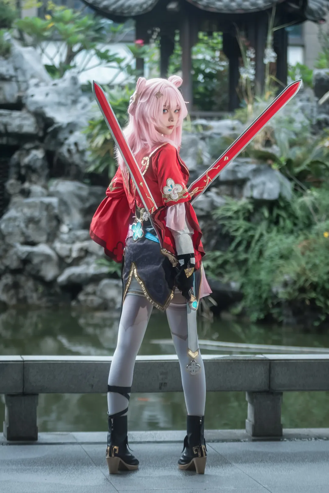 Honkai: Star Rail, March 7th cosplay, March 7th (The Hunt), Xianzhou cosplay, Dual blades styling - Image 1