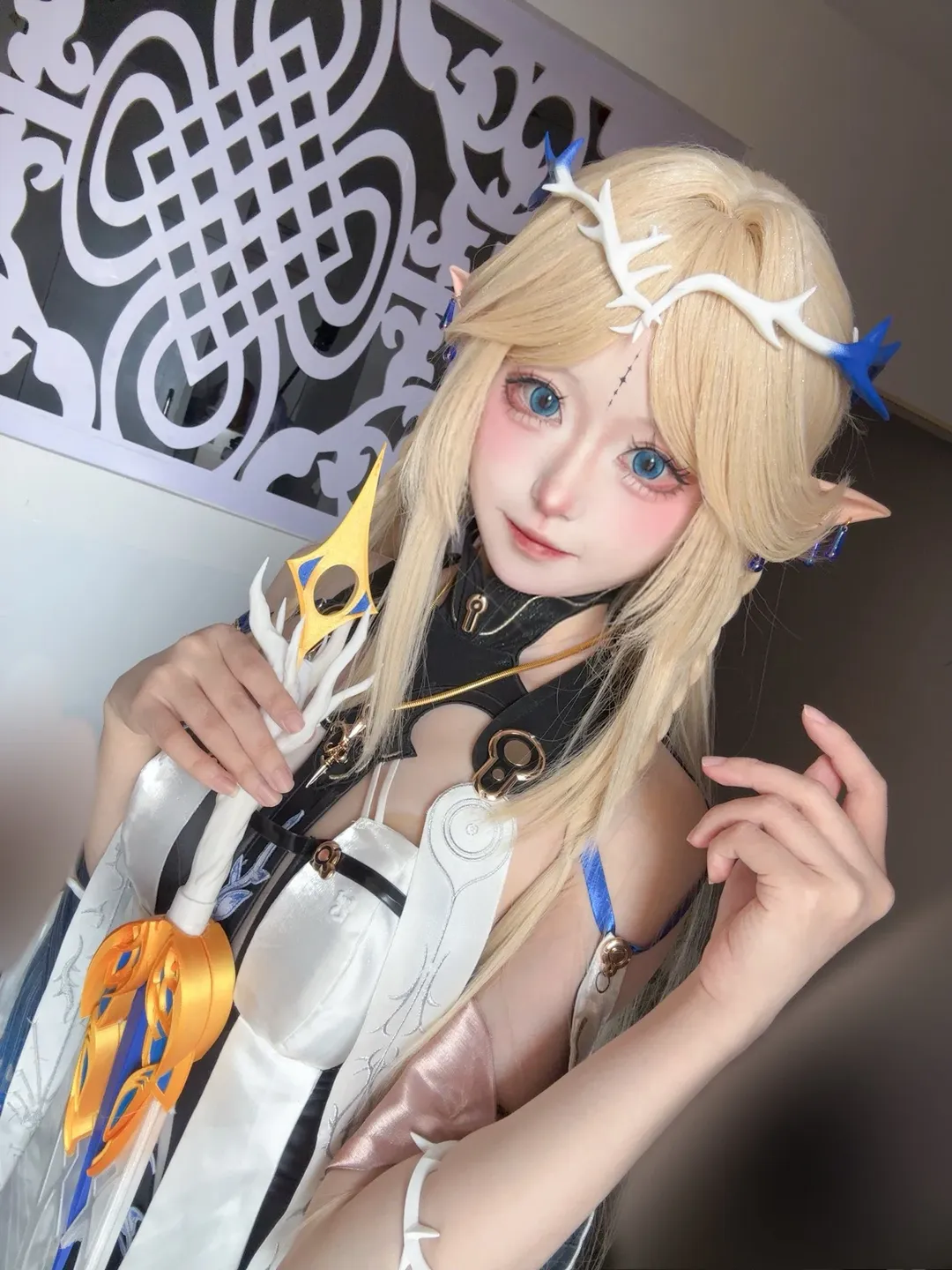 鸣潮, 卡提希娅cos, 流浪骑士, cosplay日常, 小卡cos