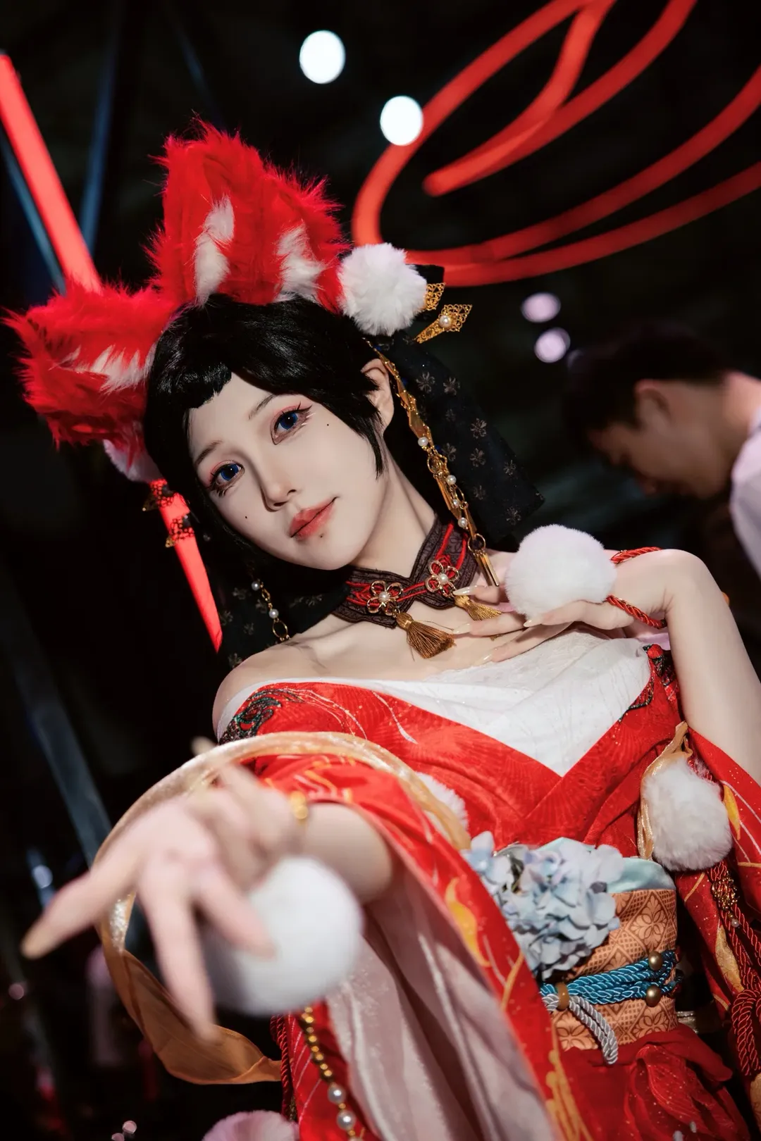cosplay, cj2025漫展, 和风兽耳, 展场写真, 红白造型 - 第1张