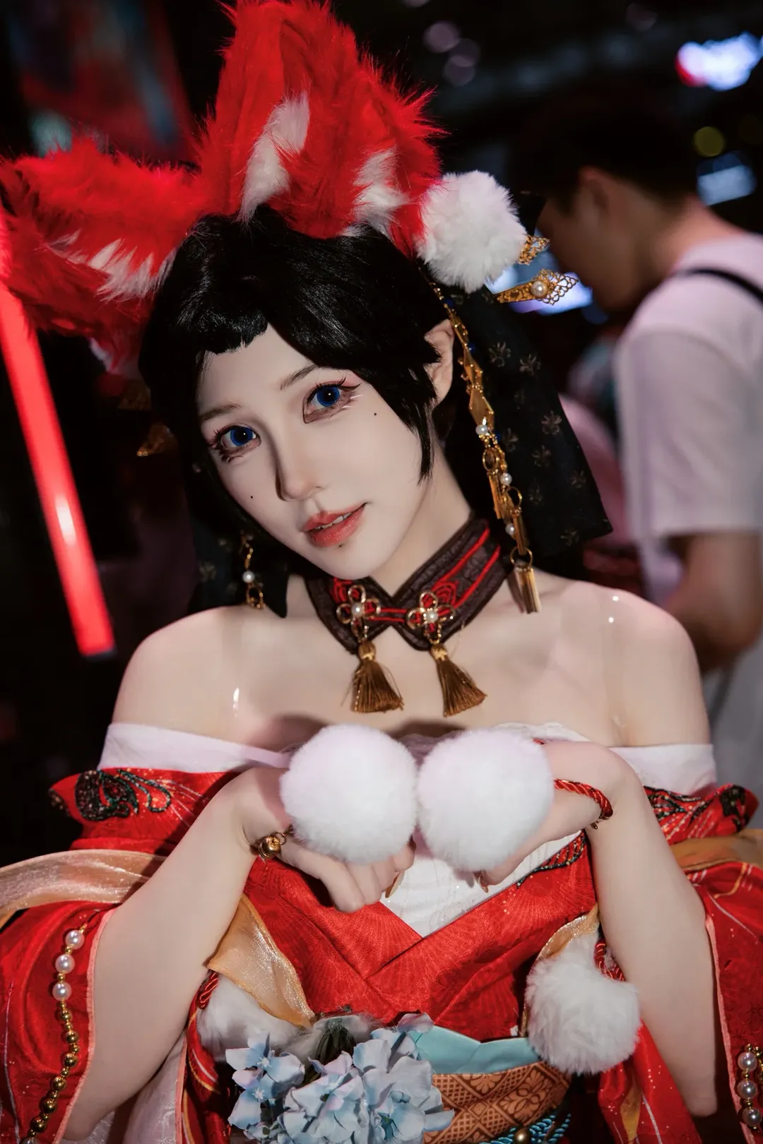 cosplay, cj2025漫展, 和风兽耳, 展场写真, 红白造型