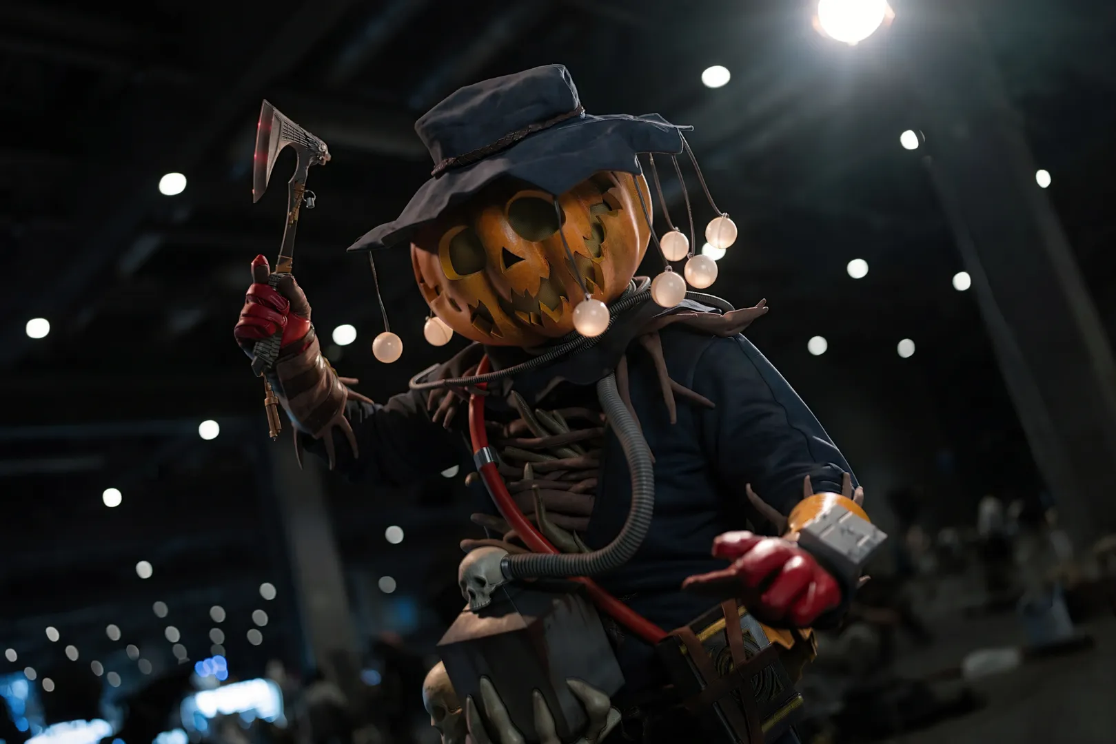 Cosplay convention photos, Prop making, BilibiliWorld, Bloodhound cosplay, Apex Legends