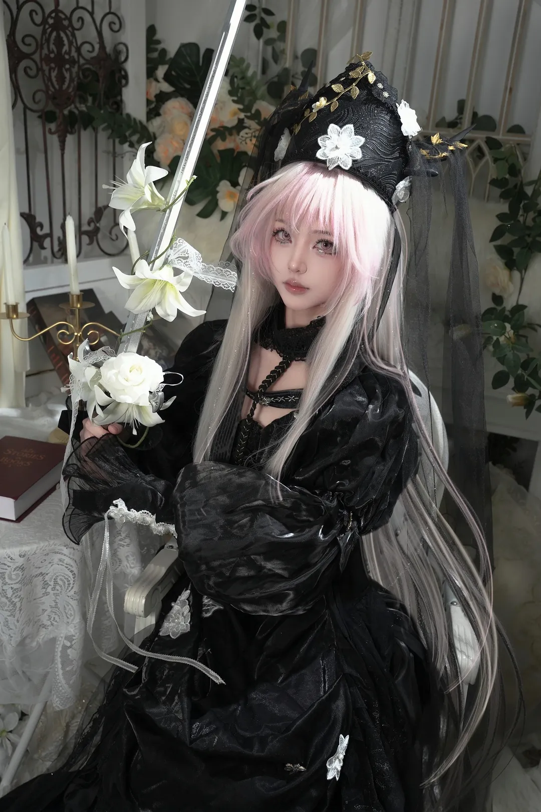 明日方舟, 特蕾西娅cos, 氛围感人像, 哥特风cosplay, 魔王追悼