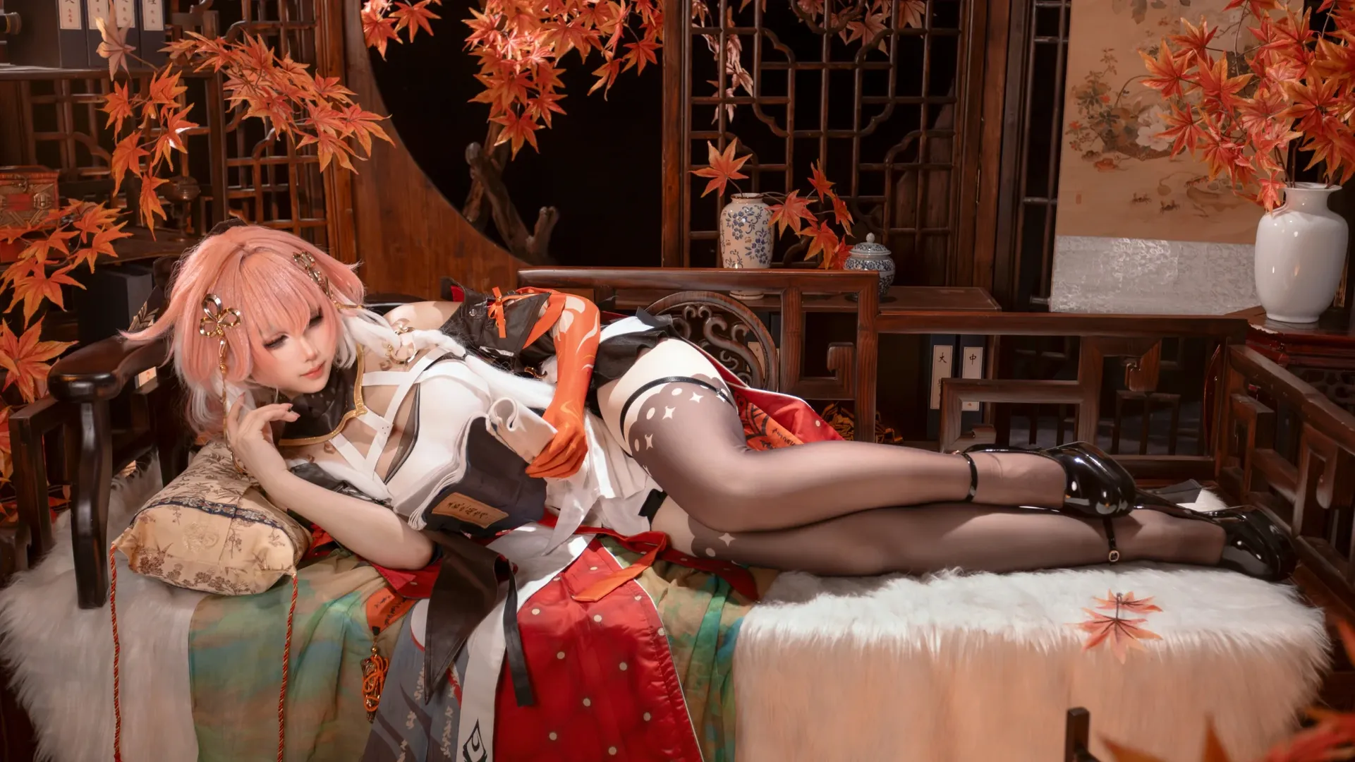 Wuthering Waves, Anime cosplay, Changli Cosplay, Cosplay photoshoot, Chinese-style photography - Image 4