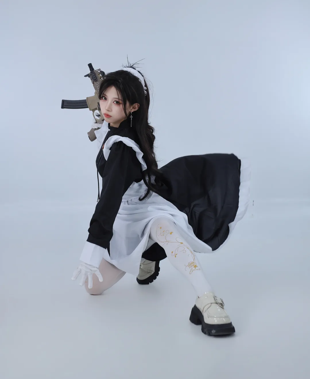 メイド服, コスプレ撮影, 二次元ファッション, スタジオ撮影, 武装メイドコスプレ - 2枚目